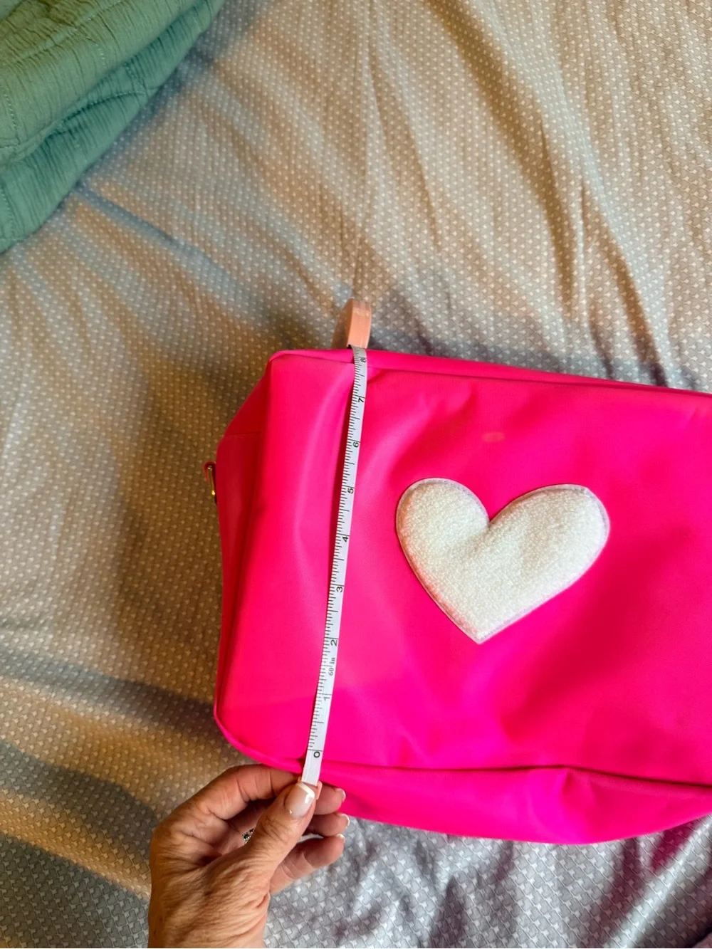 Hot Pink Heart Crossbody Bag - Women's Shoulder Purse Large Bloc bag/organizer